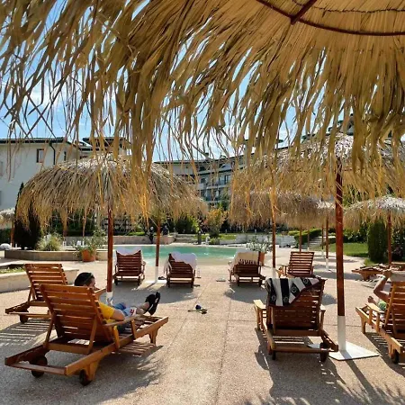 Exclusive Private In The Emerald Complex Apartament *