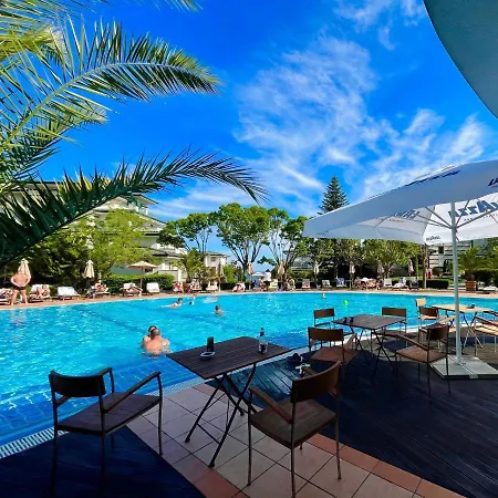 Apartment Exclusive Private In The Emerald Complex