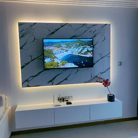 Exclusive Private In The Emerald Complex Apartament Ravda