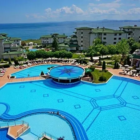 Apartament Exclusive Private In The Emerald Complex Ravda