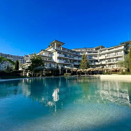 Exclusive Private In The Emerald Complex Apartament *